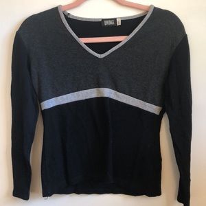 Long Sleeve V neck women’s M/L